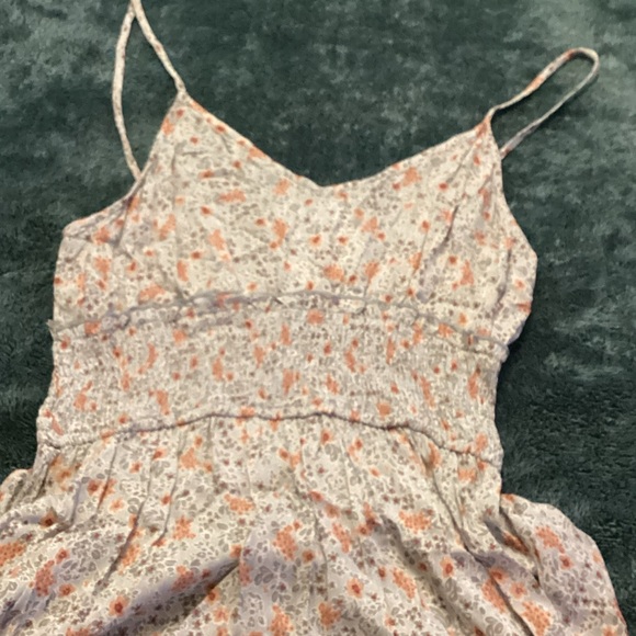 Promesa Gray and Pink Floral Blouse - Picture 6 of 6